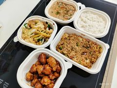 干锅花菜-弄堂里(滨江龙湖天街店)