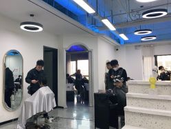 -ONE一家店造型设计机构