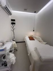 -JNK皮肤管理中心