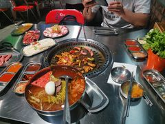 -马路牙子烧烤音乐酒馆(望京店)