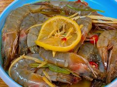 -喝丢一只鞋海鲜烧烤(市场店)