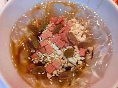 -小天鹅火锅·一线江景洪鼎旗舰店(洪崖洞店)
