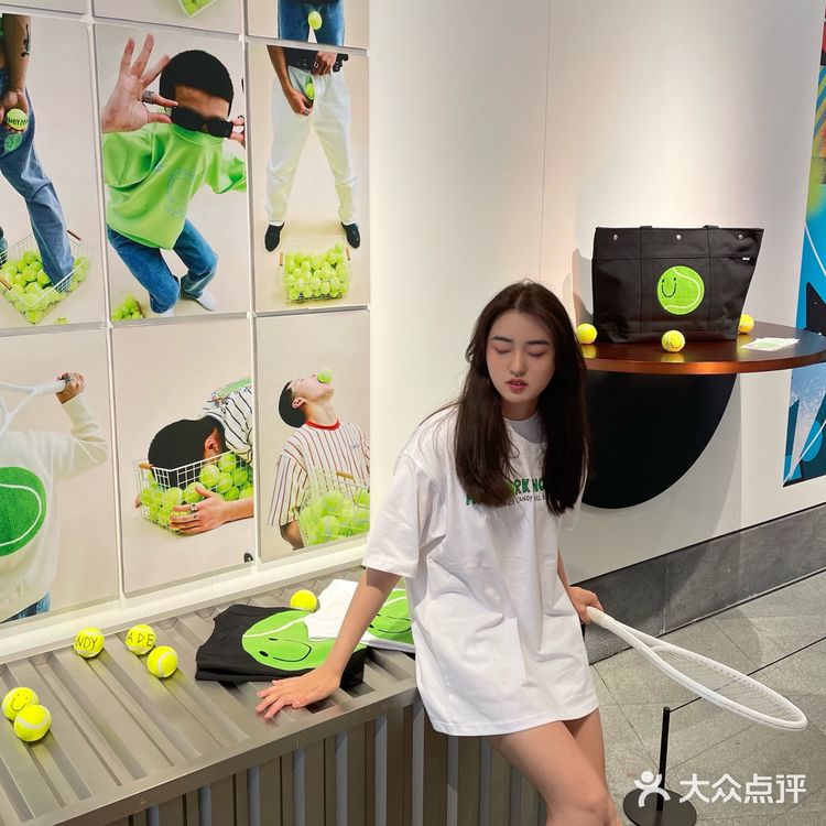 OOTD | 准备好新款联名T恤提前过夏天🍃