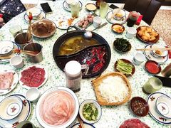 -鸿姐老火锅(疁城新天地店)