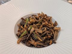 -新丁香海鲜酒店(银海商贸城店)