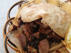 烧饼加肘子-老北京烧饼夹肉(北洼路店)