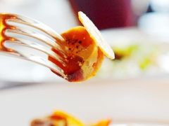腌制马鲛鱼和法式鸭肝配车厘子和南姜酱特写-翡翠36餐厅(浦东香格里拉店)