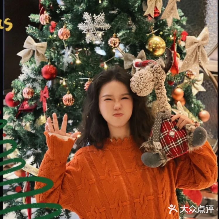 月下品味美食时光