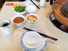 -月圆火锅(宁海东路二店)