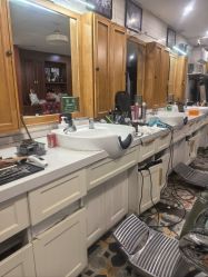 -韦恩先生Barbershop英式男士理发馆