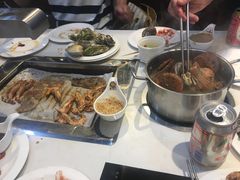 -圣罗巴海鲜烤肉自助(鲅鱼圈万达店)