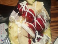 凤梨色拉-牛坂亭 . 和牛烤肉海鲜酒场(工农路店)