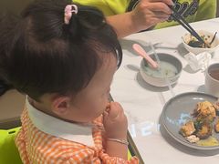 -洪氏嗨捞·广东猪肚鸡·椰子鸡火锅(西咸万象城店)
