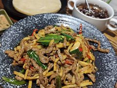 小炒肉套饭-云上千禾(水上店)