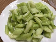 蒜泥黄瓜-清真·伊清阁餐厅