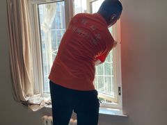 -伟瑞门窗换纱窗窗户维修玻璃维修(海淀店)