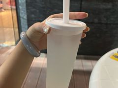 网红椰子水-阿郎龙虾烧烤海鲜馆(苏河融景店)