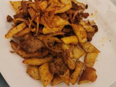 -马尔龙新疆饭店·清真(瑞景店)