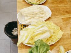 -東豫狼烧烤. 碳火烤鱼. 小龙虾(上海首店)