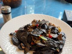 -乡村馕坑肉·烧烤·新疆菜·本地人更爱吃(阿勒泰首店)