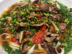 酸辣鸡杂粉-肆姐面粉馆(坡子街店)