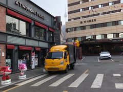 -鑫龙福麻辣烫(明洞站店)