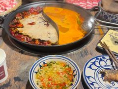 -旧街市鲜货老火锅(大光路店)