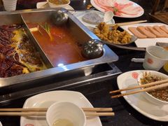 -百年川椒重庆老火锅(光谷店)