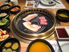 -黑牛黑猪烤肉专门店(万象城店)