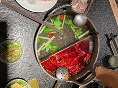 -三出山火锅(万象天地店)