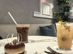 -潮一不贰·法式甜品·生日蛋糕·西式简餐(外滩店)