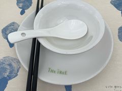 -大树餐厅(环球港店)