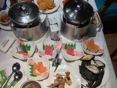 -领鲜活海鲜榴莲自助火锅(东门店)