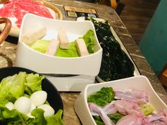 招牌香辣牛蛙-三人行骨头王火锅(长寿店)