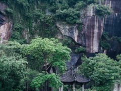 -绍兴东湖风景区