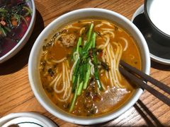 小锅米线-云海肴·汽锅鸡·云南菜(高德置地店)