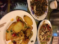 心圆小吃-心园餐厅·地道传统云南菜·三十年老店