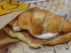 火腿扒蛋可颂-麦当劳(衡阳中心汽车站店)