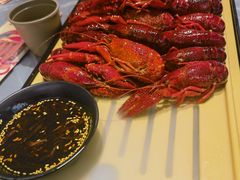-肥肥虾庄·金牌油焖大虾(东湖欢乐谷店)