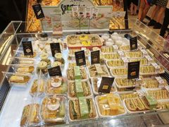 -罗森尼娜(德思勤店)