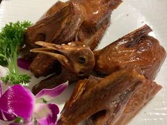 脆皮乳鸽-李记潮汕砂锅粥(营福路店)