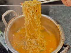 辛拉面-24 新村雪浓汤(长白山烤肉店)