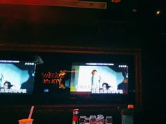 -温莎KTV(珠江路店)