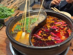 -郑记·古法黑砂锅串串(龙泉店)