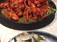 -沪小胖小龙虾(淮海中路旗舰店)