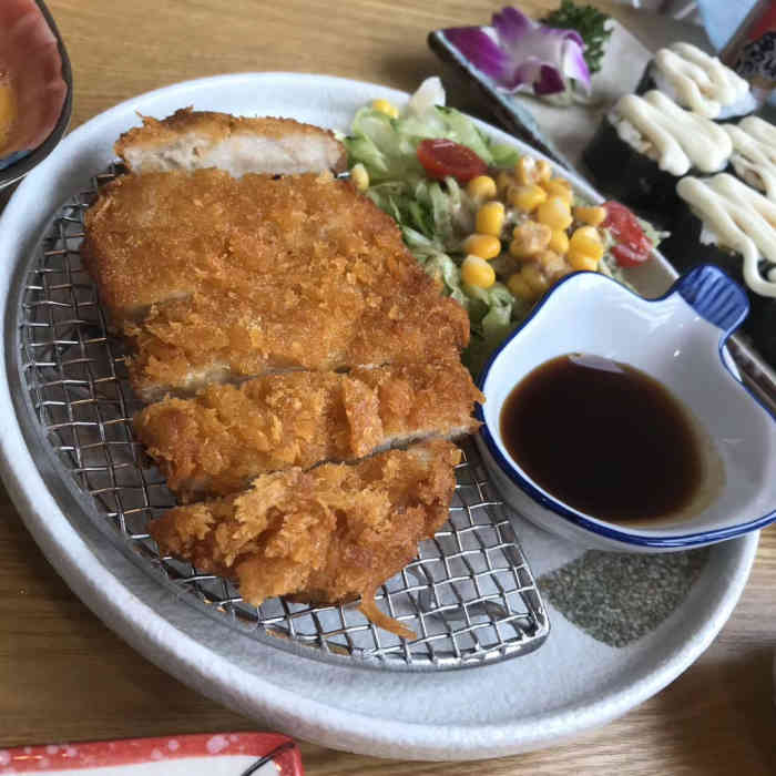 青禾日式料理-"进去点单,小哥就完全不沟通,不管你怎么说.