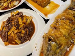 -老牌坊鲁菜名店(美莲广场店)