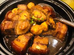 小金鲍鱼焖煮西班牙五花肉-君悦酒店·1881·北京烤鸭