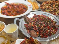 -叶派龙虾•招牌香辣蟹·海鲜(中海国际店)