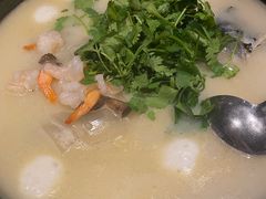何家砂锅鱼头皇-通安客栈中餐厅·何家小馆